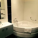 Logis Restaurant De La Paix Hotel