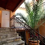 Logis Restaurant De La Paix Hotel 3*