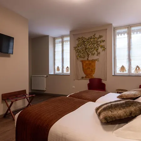 Logis Restaurant De La Paix 3*