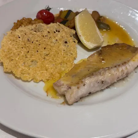 Logis Restaurant De La Paix Hotel