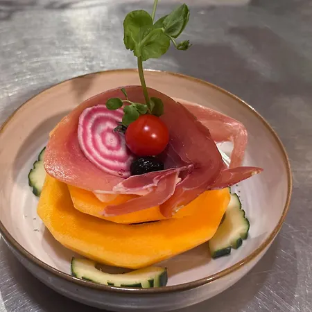 Hotel Logis Restaurant De La Paix 3*