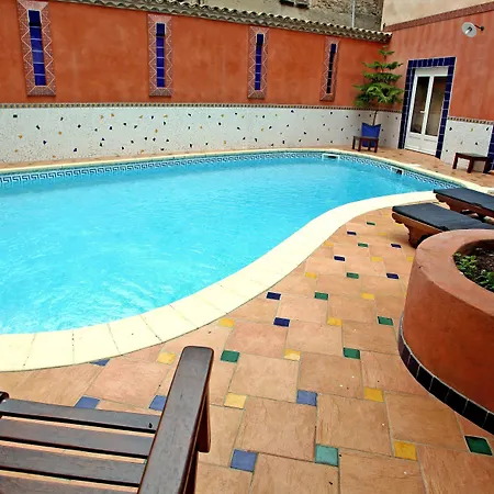 Logis Restaurant De La Paix Hotell