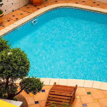 Logis Restaurant De La Paix Hotell 3*