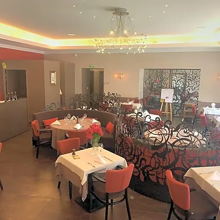 Hotel Logis Restaurant De La Paix